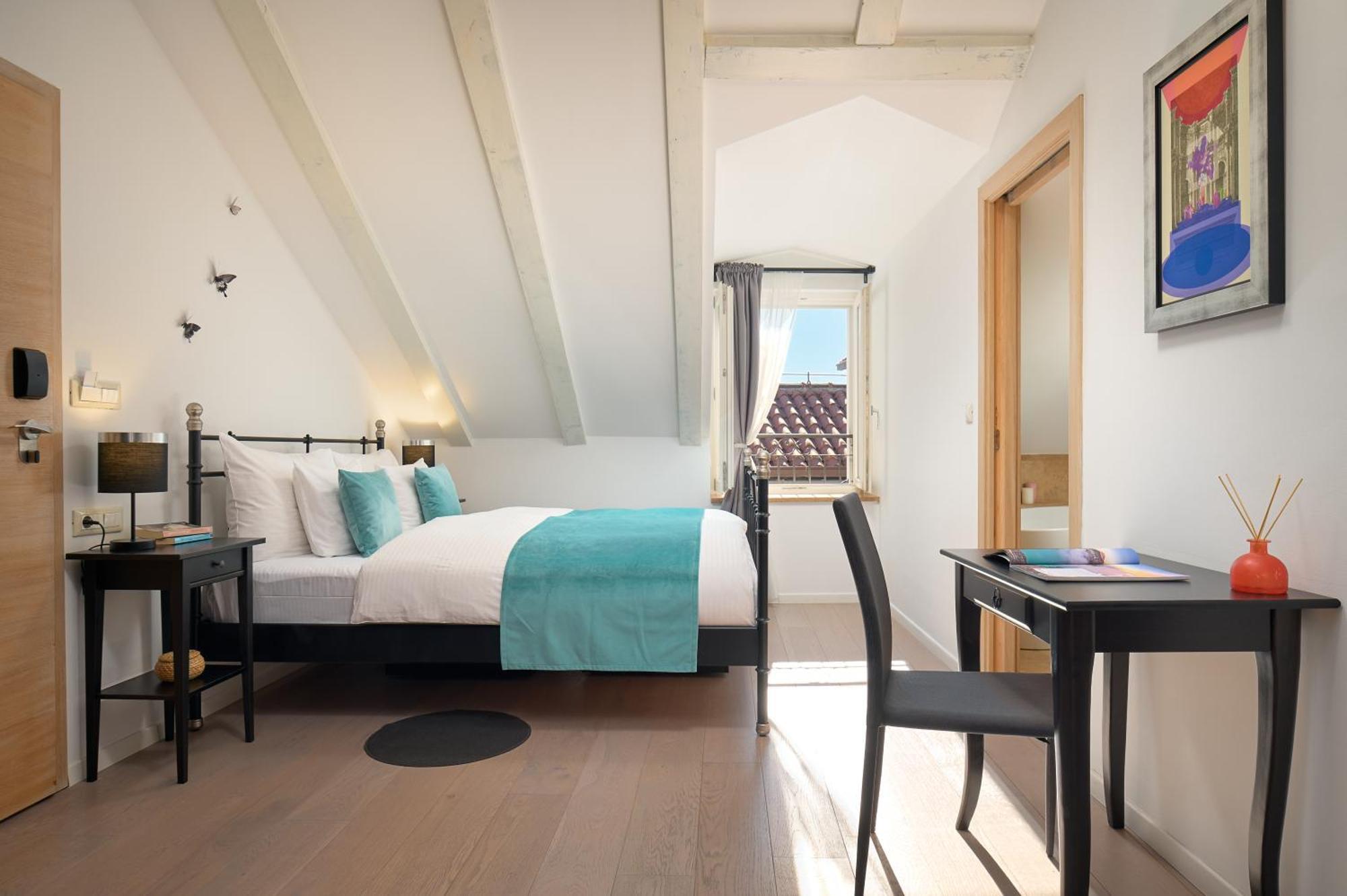 Perla Luxury Rooms Сплит Екстериор снимка
