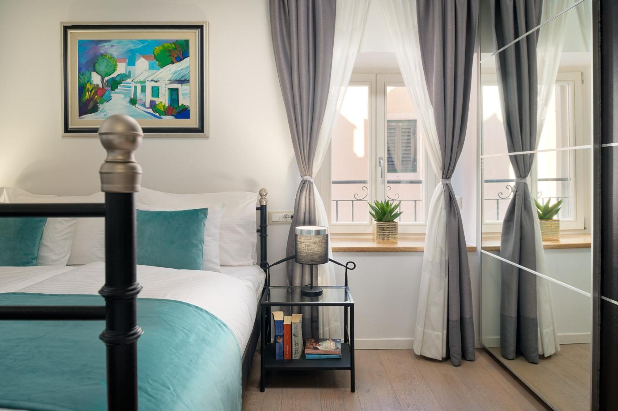 Perla Luxury Rooms Сплит Екстериор снимка